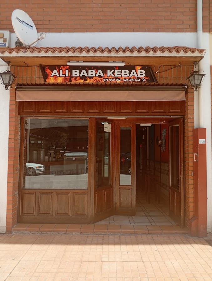ALI BABA KEBAB & PIZZAZ