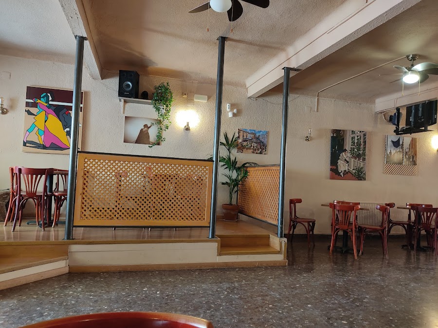 Bar Golden