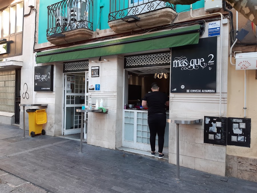 BAR MAS QUE 2