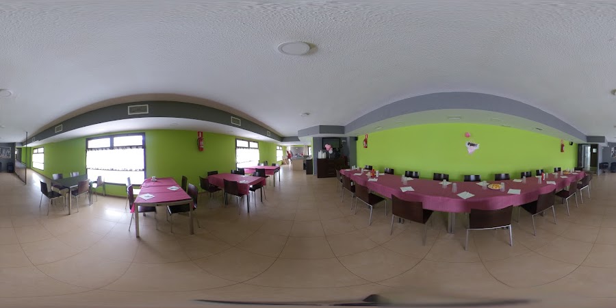 Cafetería Pabellón 81