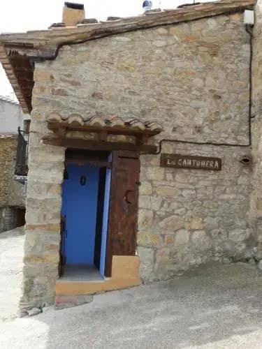 Casa Rural “LA CANTONERA”.