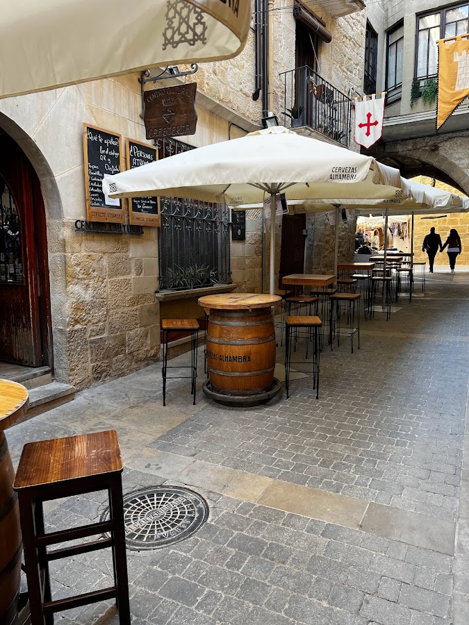 CENTRO CULTURAL Café • Tapas Bar & Restaurante.