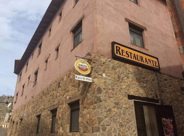 Hostal Restaurante El Olmo