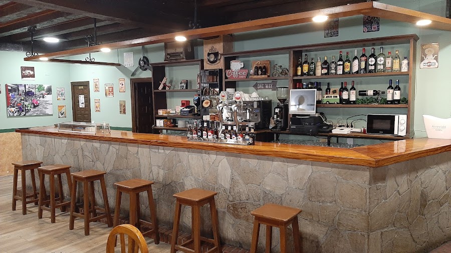 Hostal Restaurante Rio Duero
