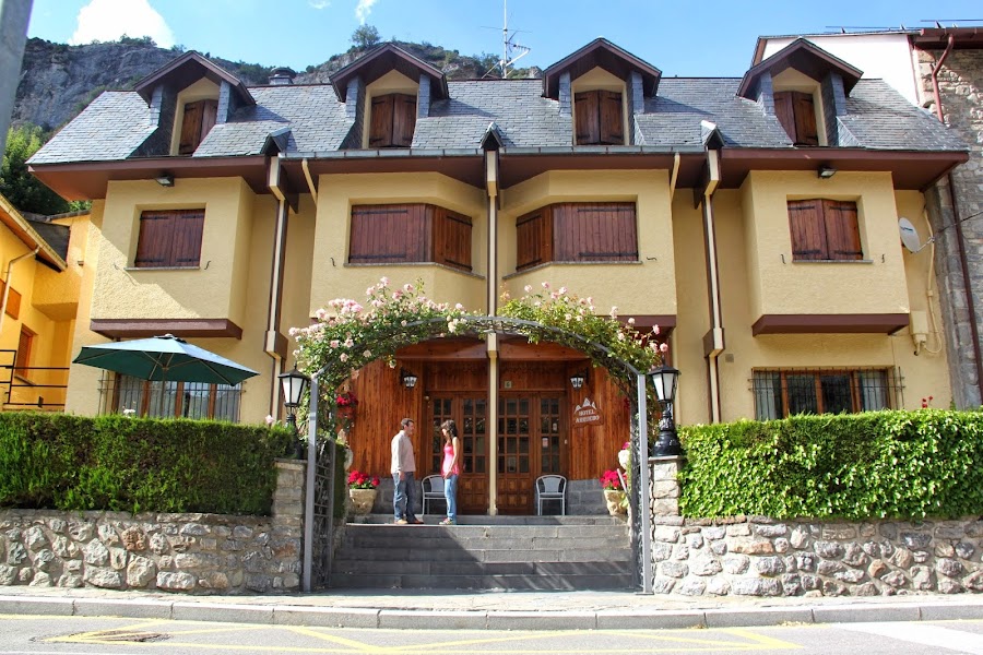 Hotel Arruebo