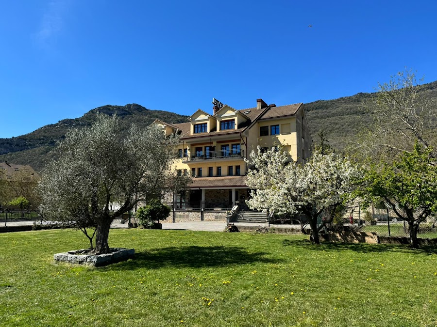 Hotel Cotiella