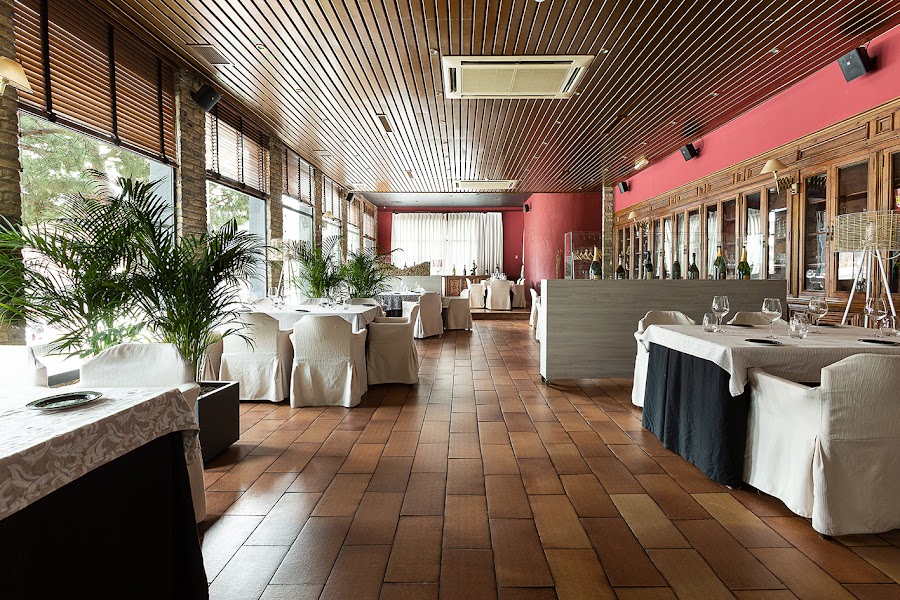 RESTAURANTE EL FORO.