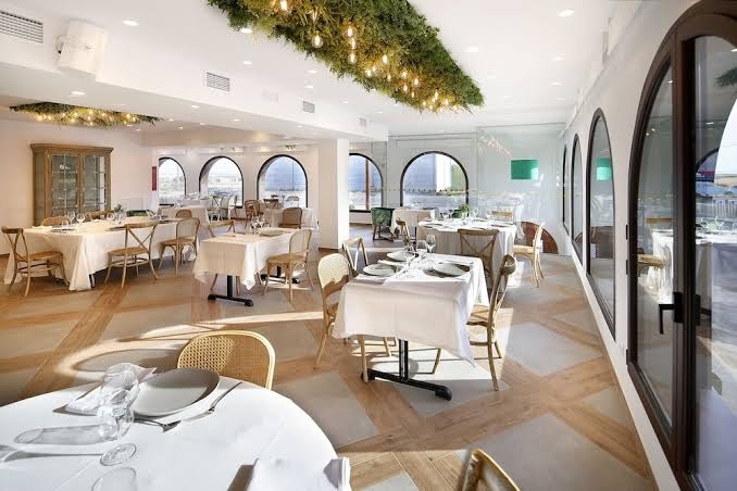 Restaurante - Hotel "El Cobertizo"