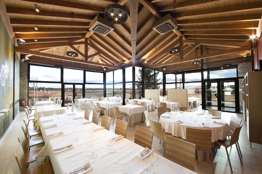 Restaurante QUINTANARES