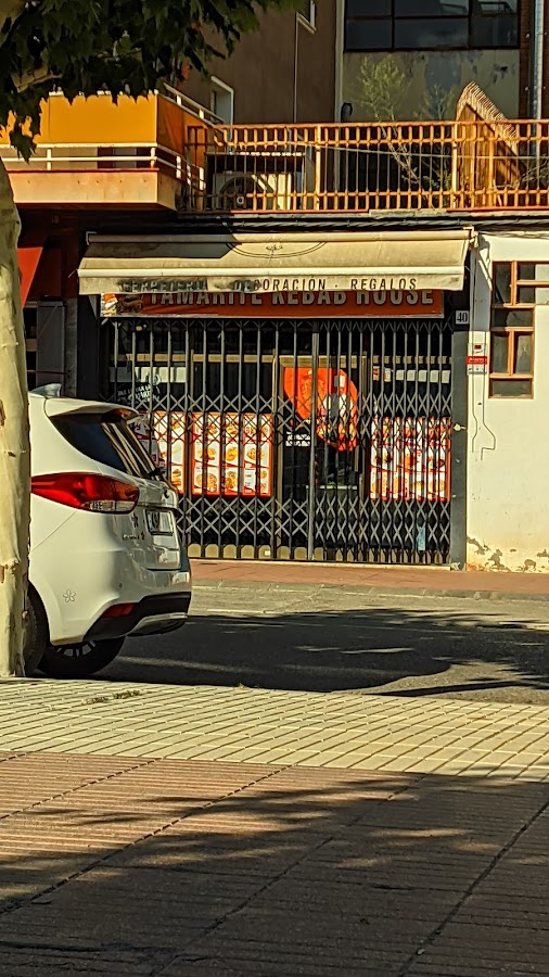 Tamarite Kebab House