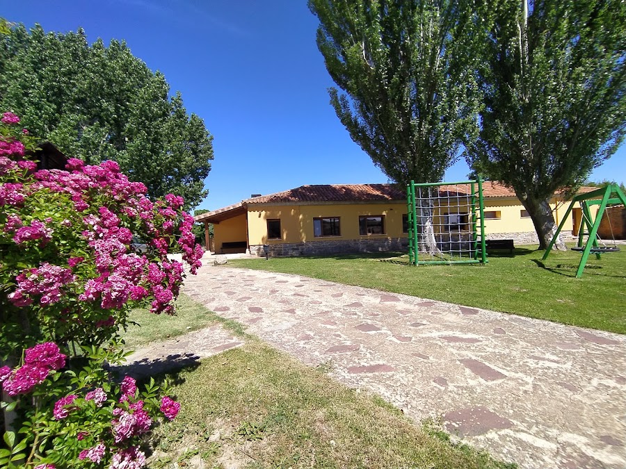 Alojamiento Rural La Arboleda