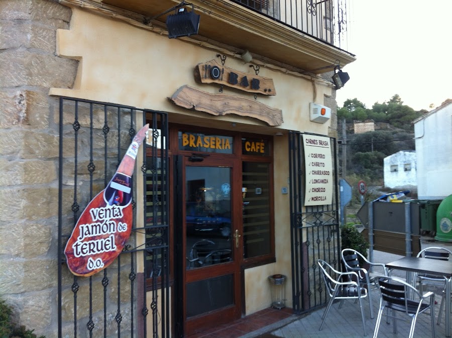 BAR BRASERÍA LA VALL.