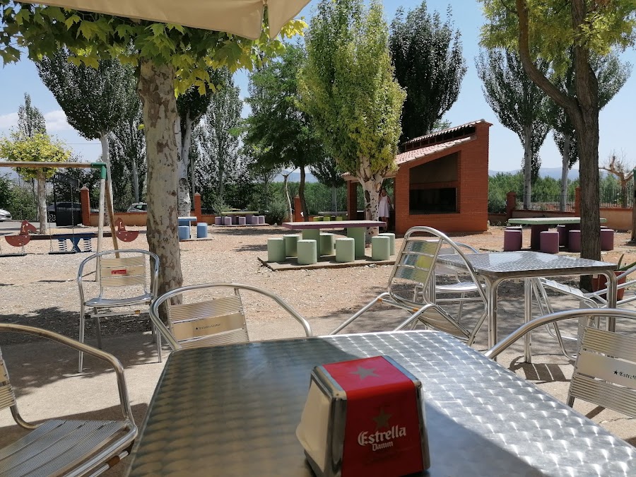 Bar Piscinas de Alfambra
