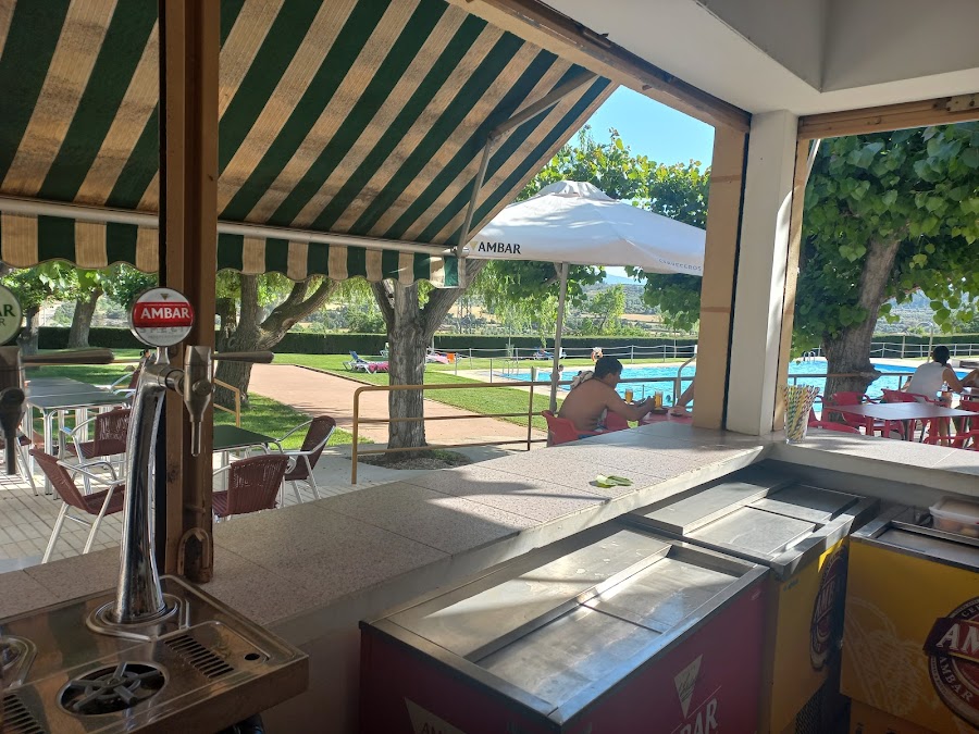 BAR PISCINAS DE CRETAS