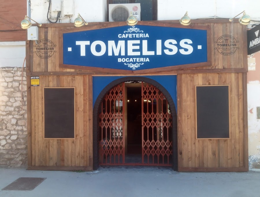 RESTAURANTE BOCATERIA TOMELiSS